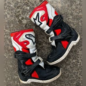 Youth alpinestars 10/11